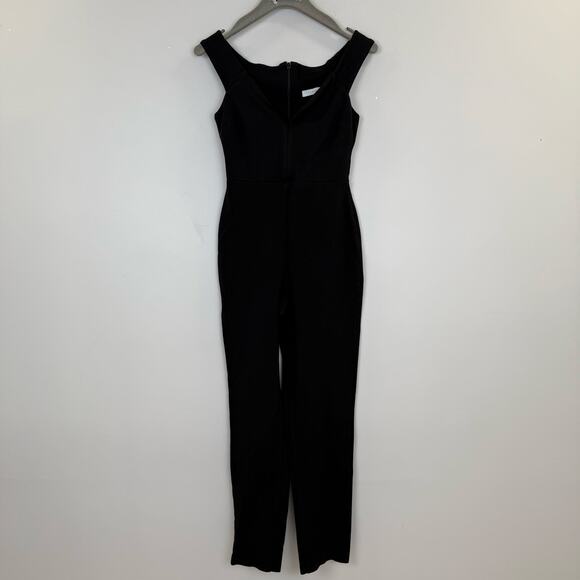 Susana Monaco
Black Off The Shoulder Jumpsuit 🪷 - Picture 9 of 12